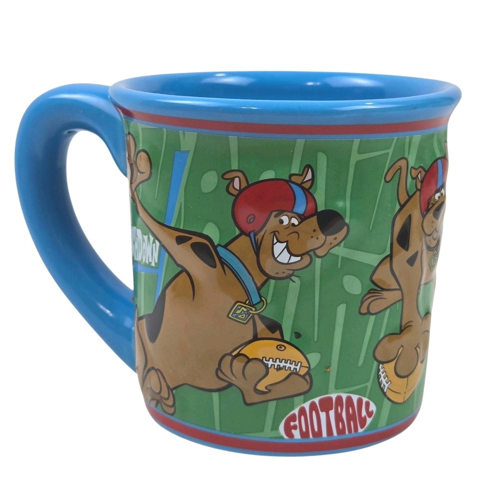 Vtg Hanna Barbera Retro Scooby Doo Football Touchdown 3D Ceramic Coffee Mug